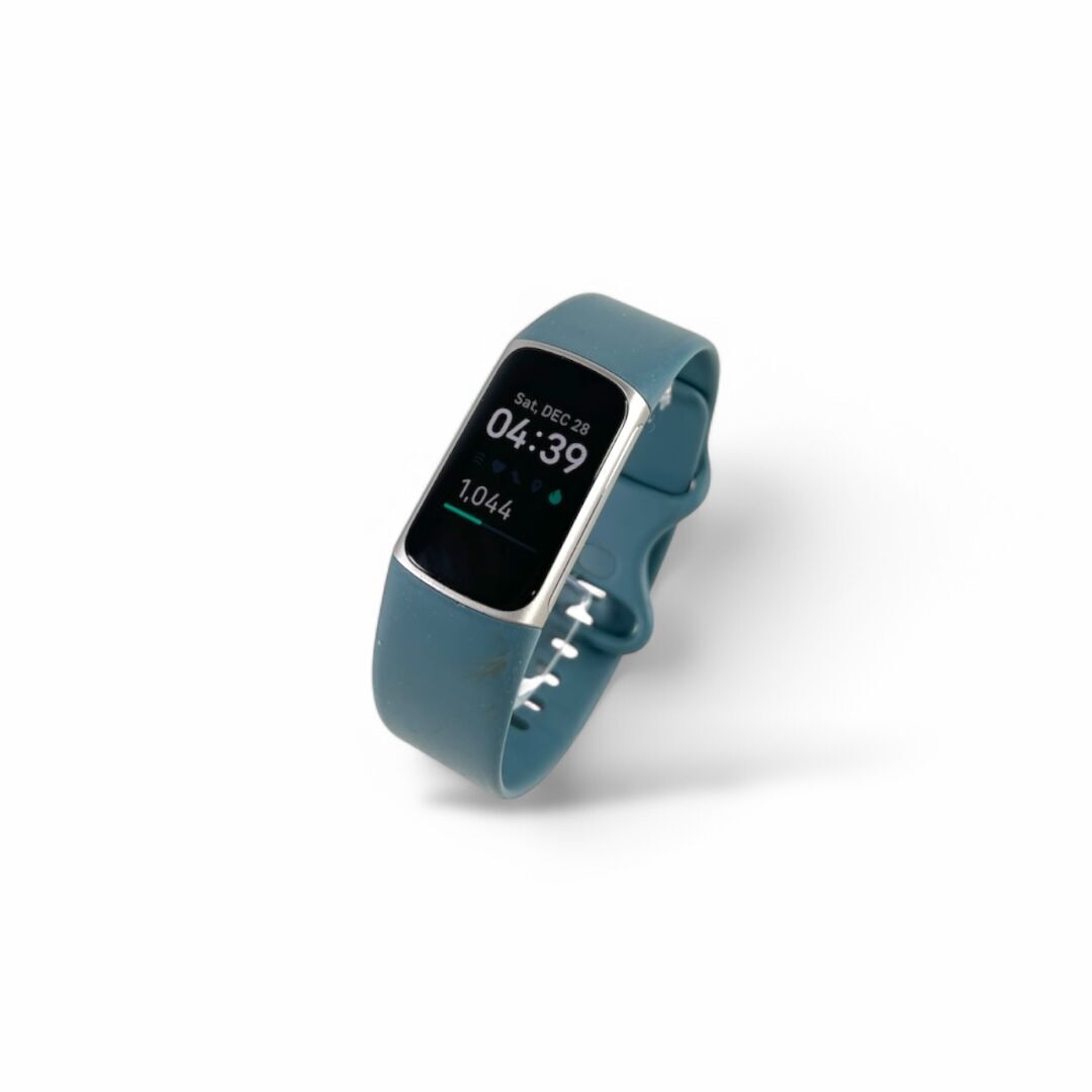 Смарт годинник Fitbit Charge 5
