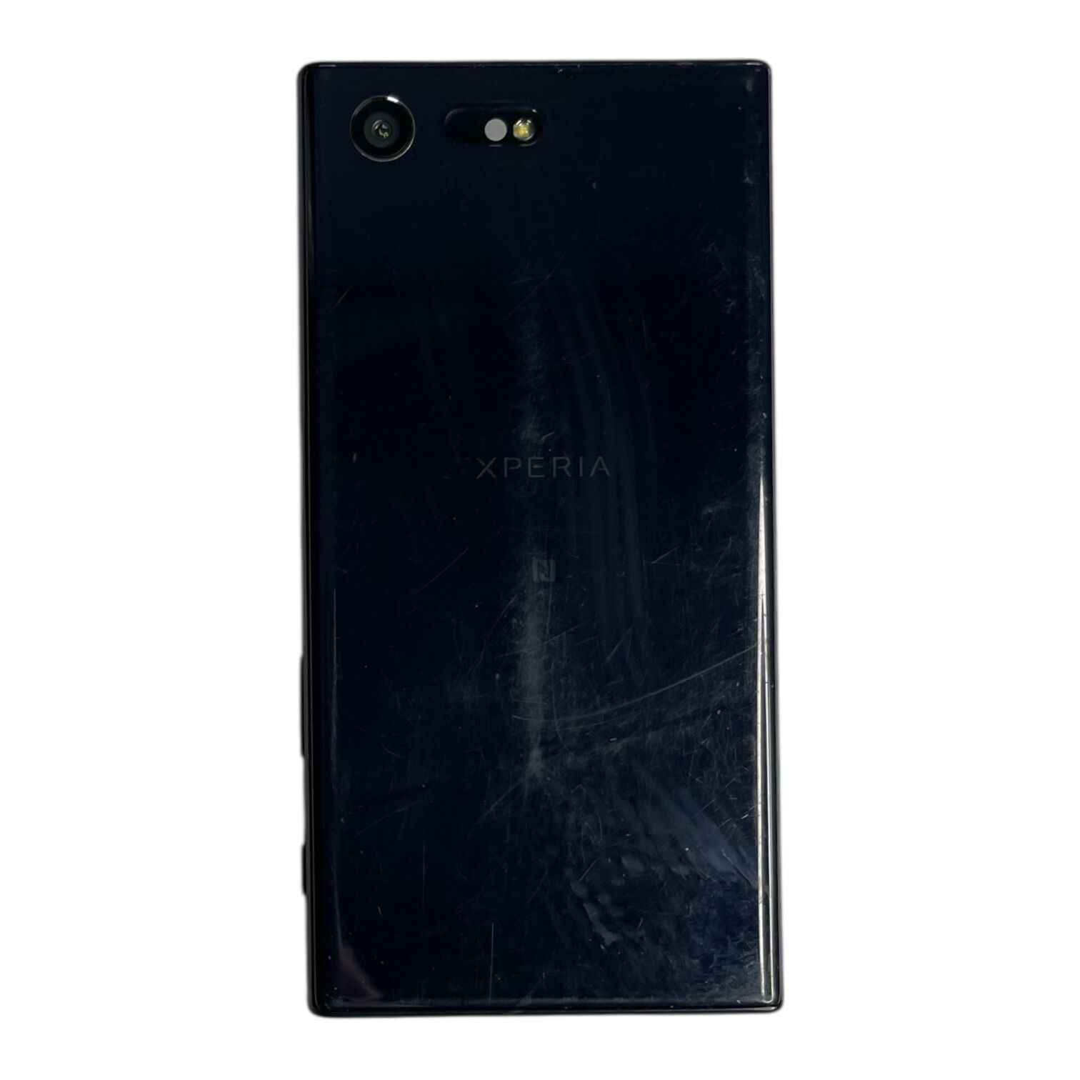 Смартфон Sony X Compact 3/32Gb