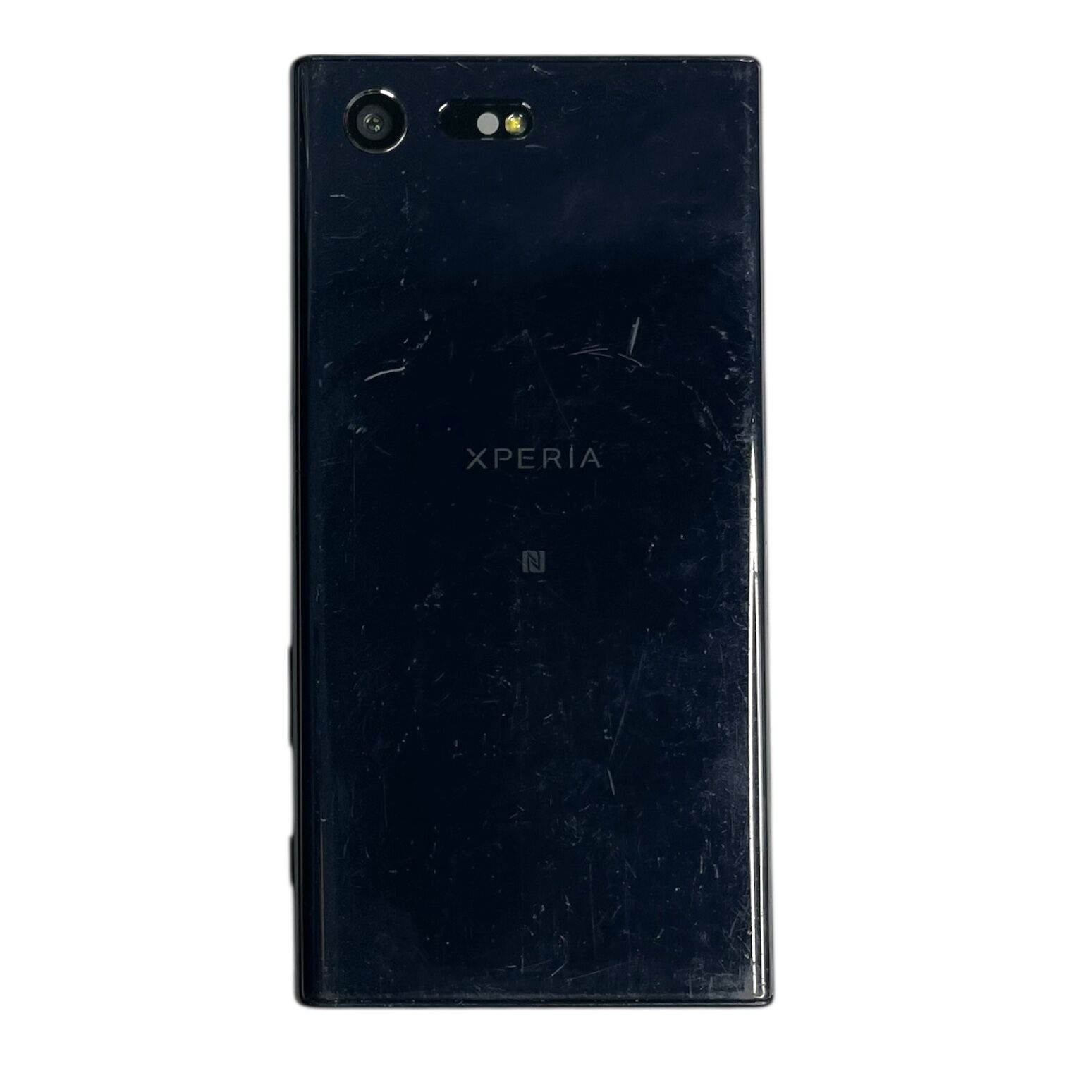 Смартфон Sony X Compact 3/32Gb