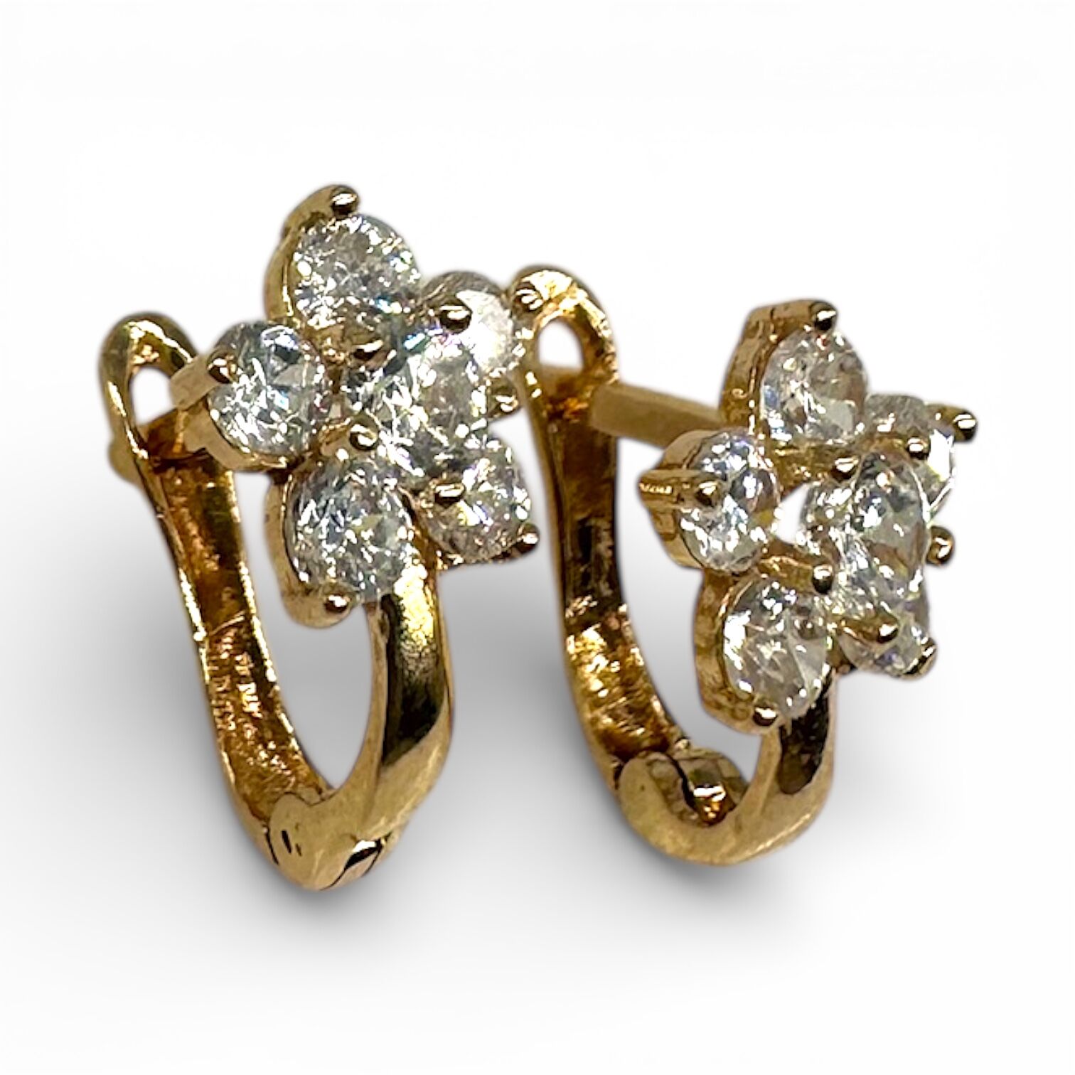 Золотые серьги с цирконами