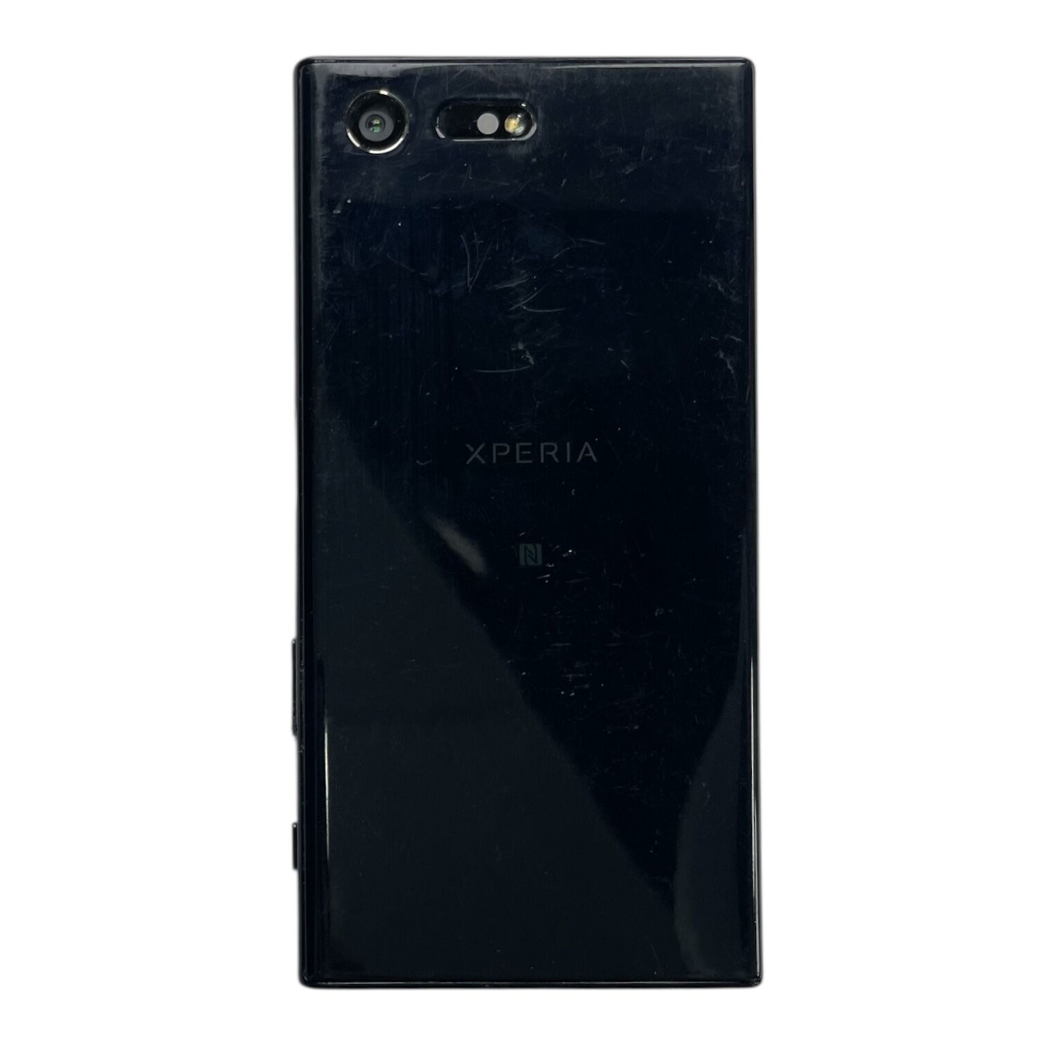 Смартфон Sony X Compact 3/32Gb