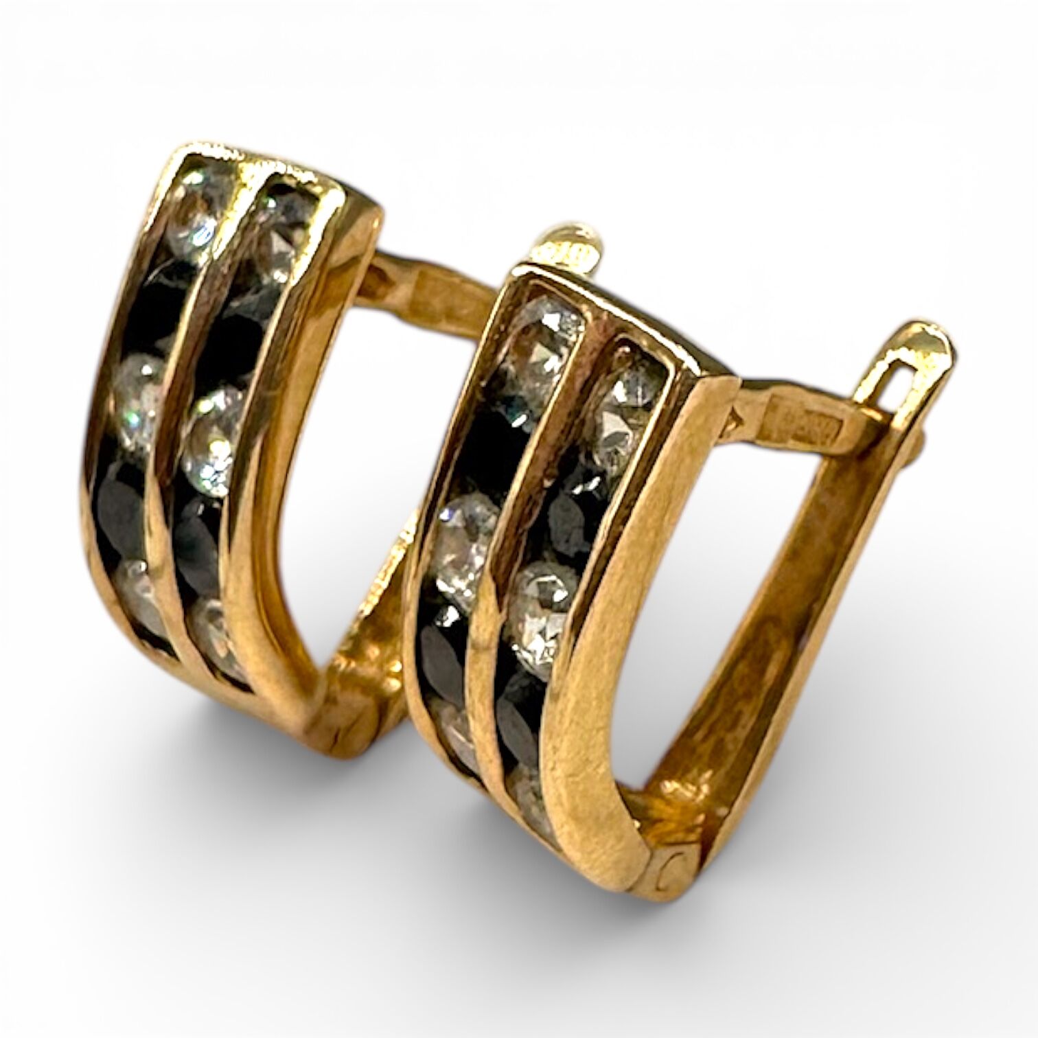 Золоті сережки з фіанітами