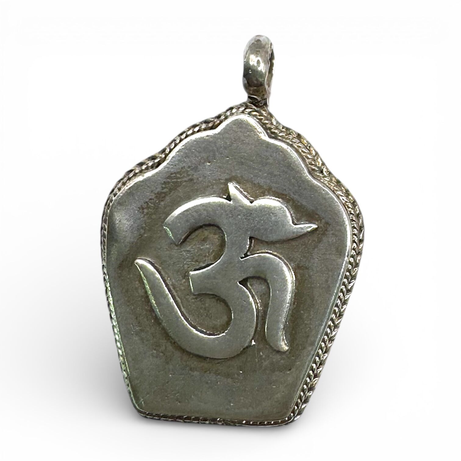 Срібний підвіс без вставок