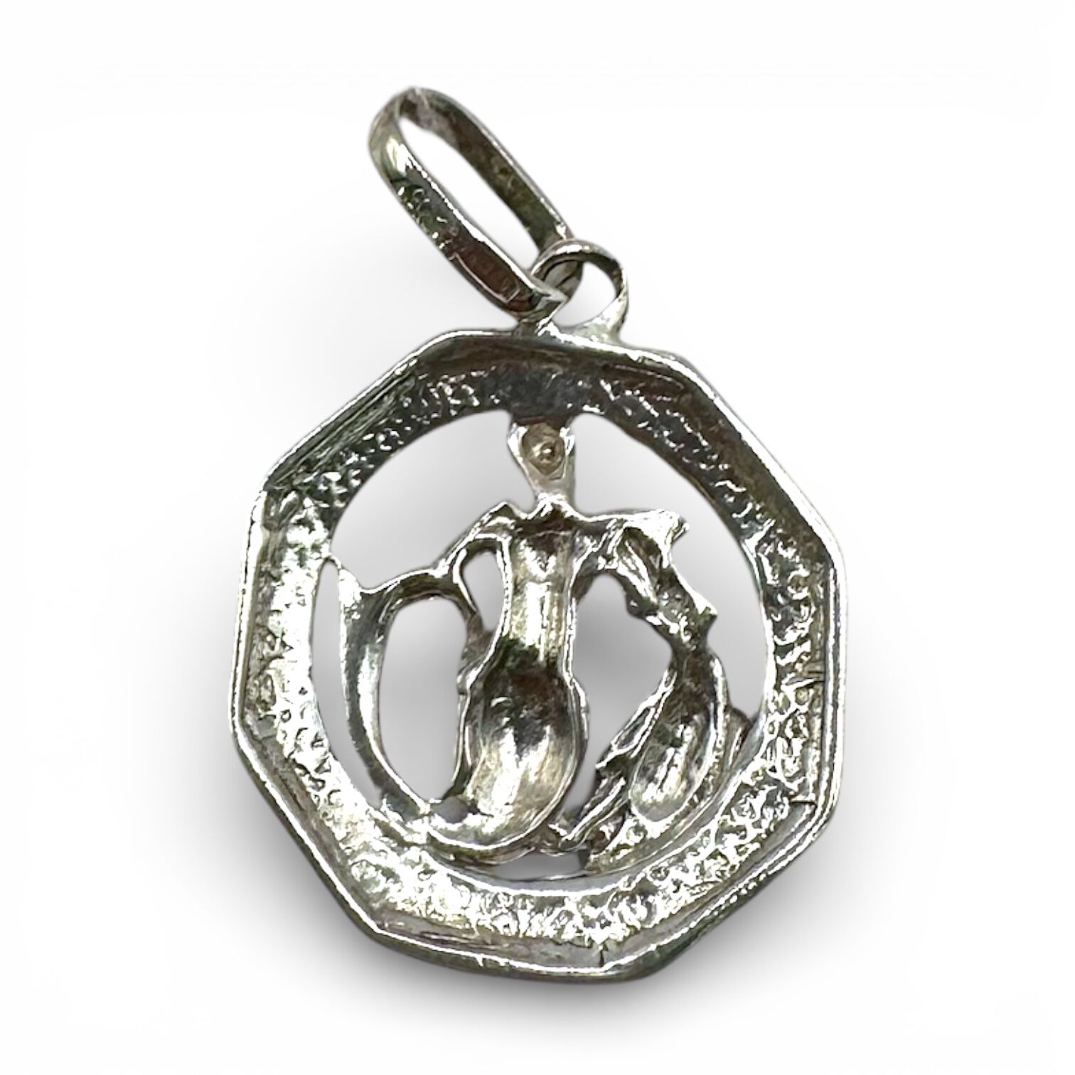 Срібна підвіска без вставок