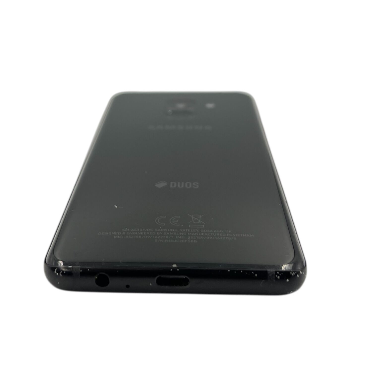 Смартфон Samsung Galaxy A8 4/32 ГБ