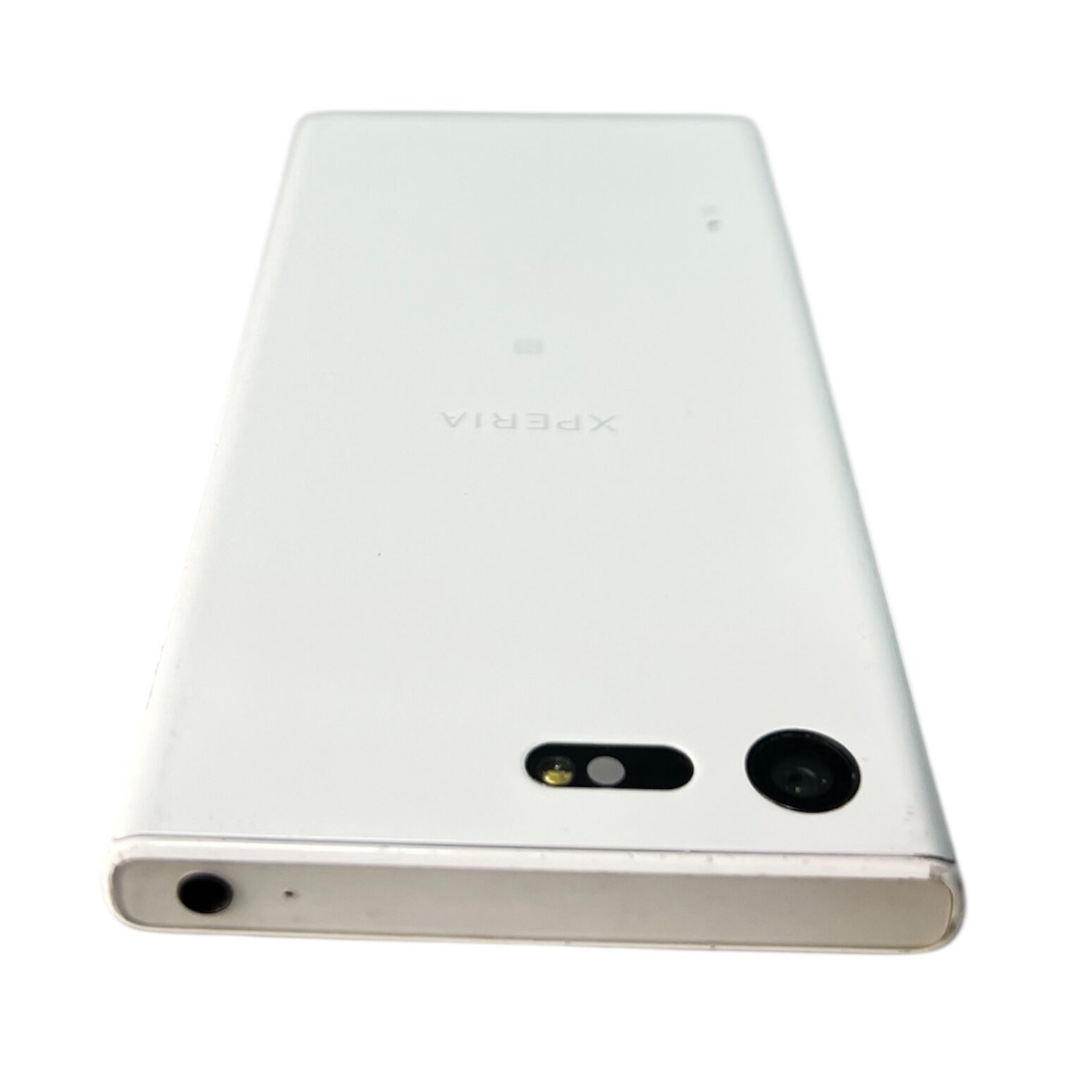 Смартфон Sony Xperia X Compact 3/32 Gb