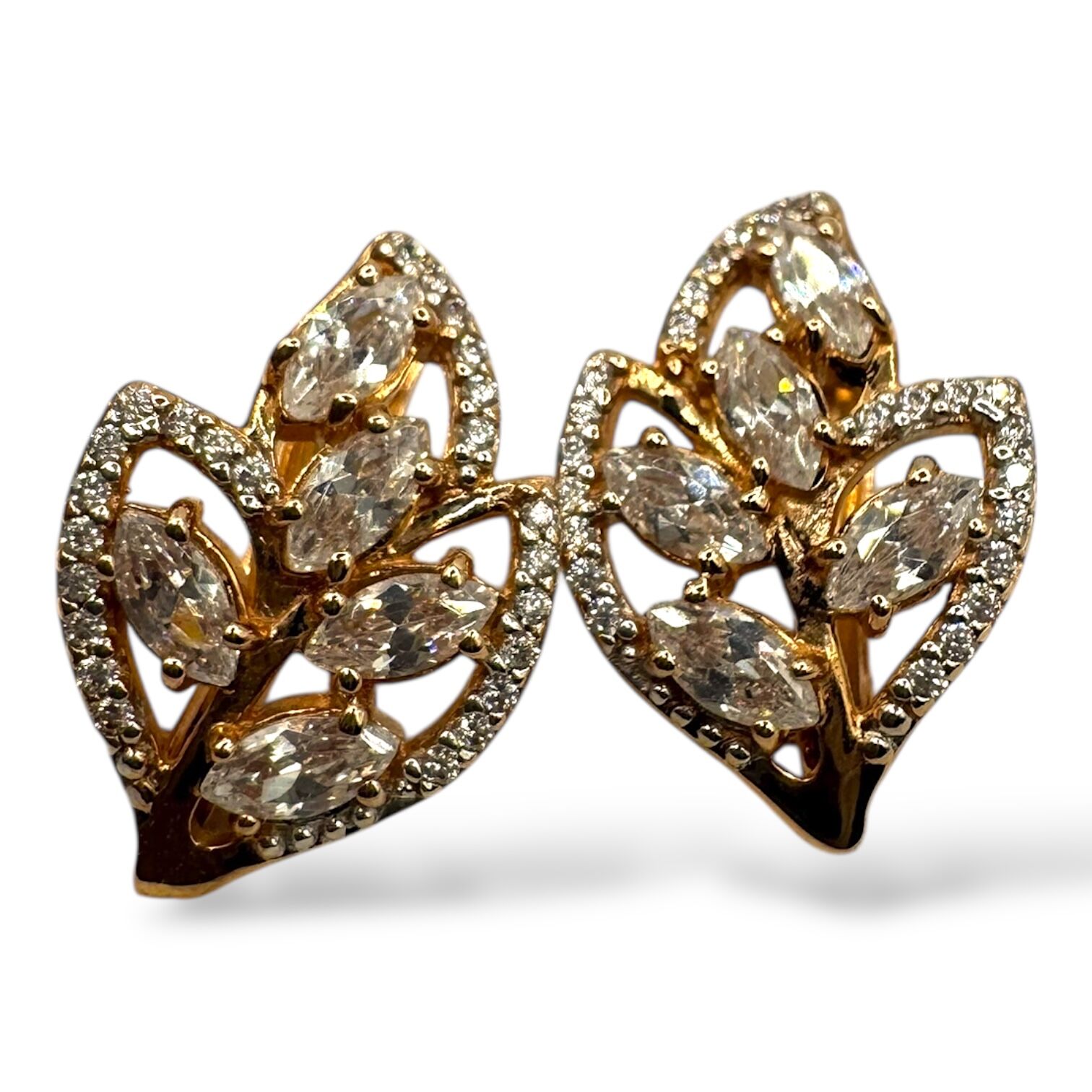 Золотоые серьги с фианитами