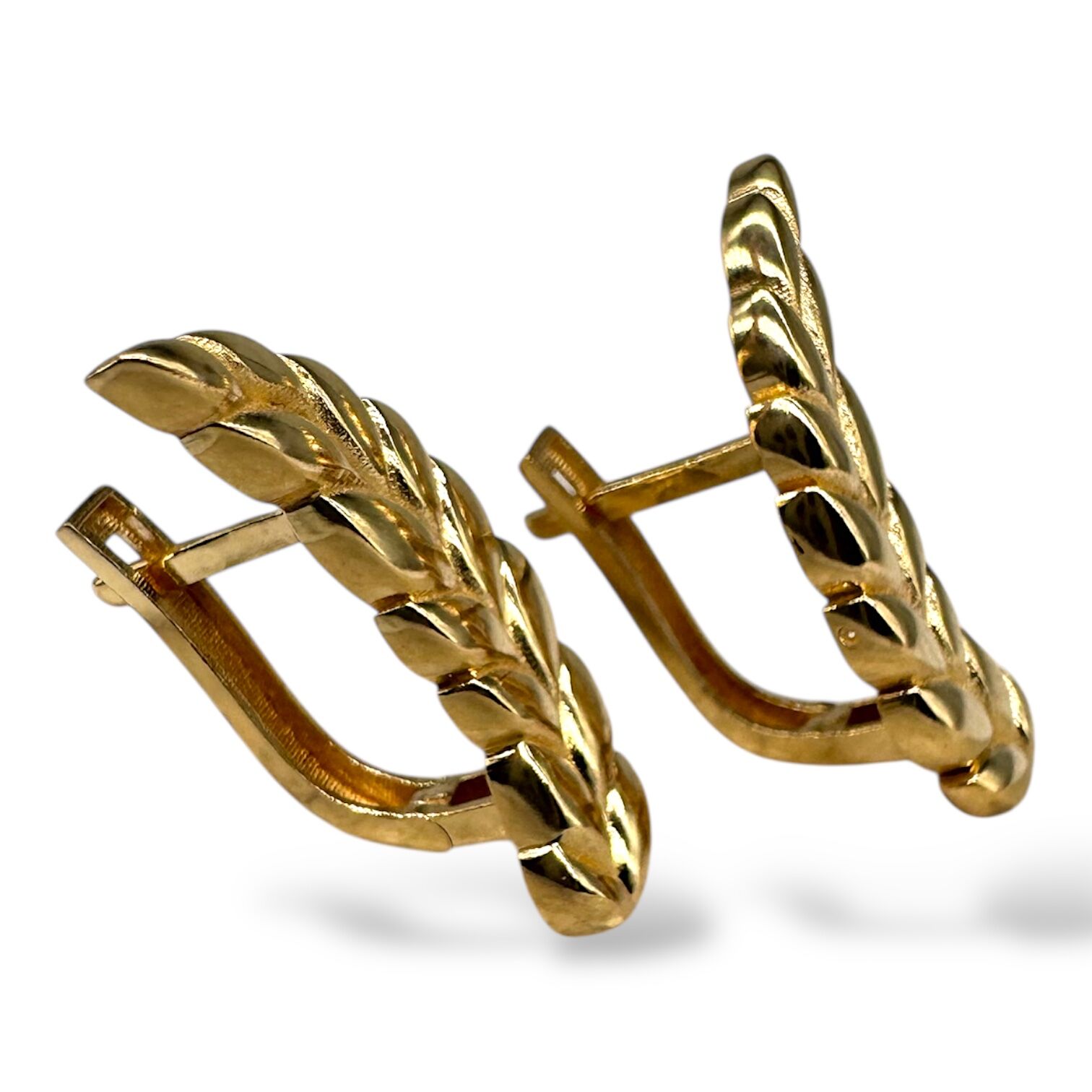 Золотые серьги без вставок