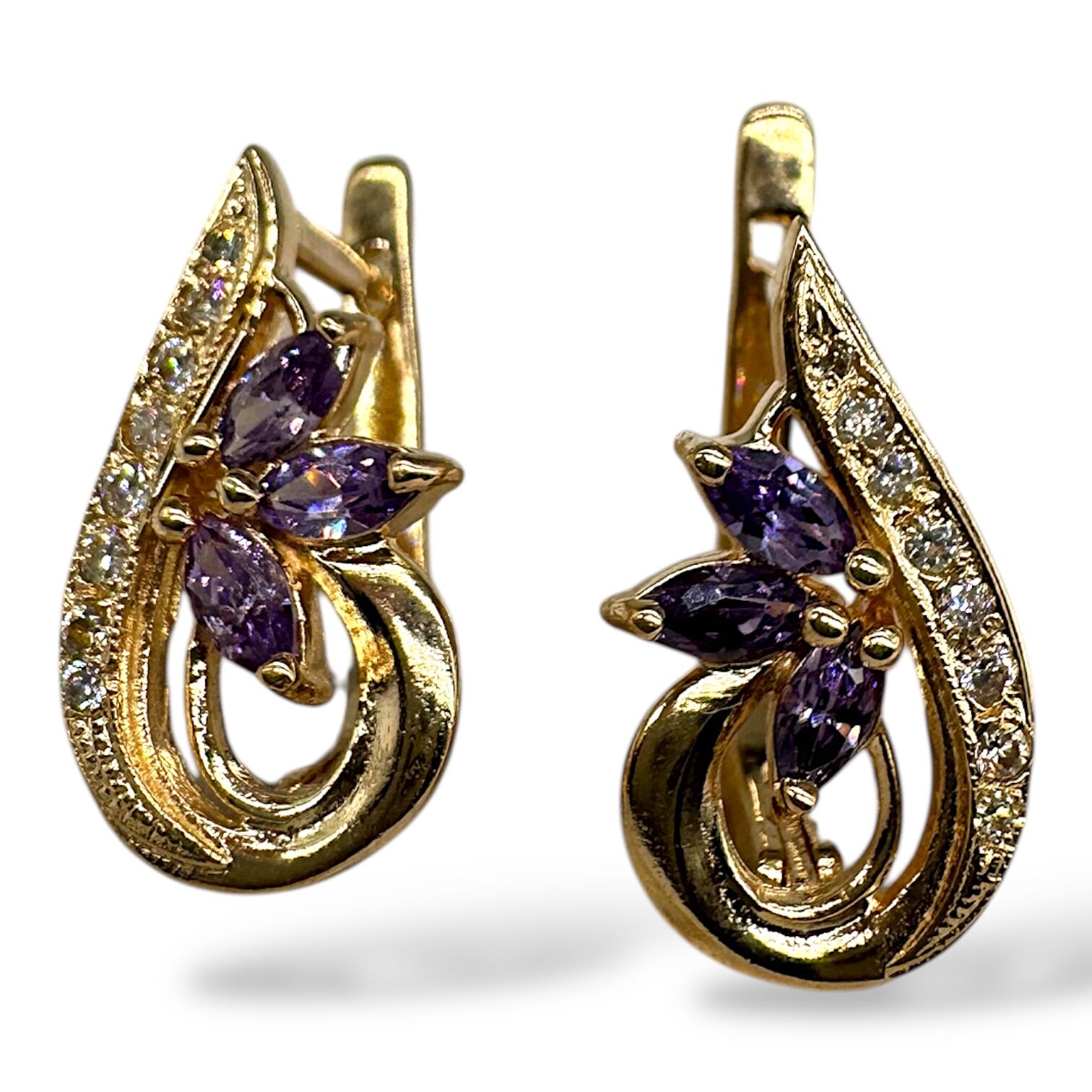 Золотые серьги с цирконами и аметистом