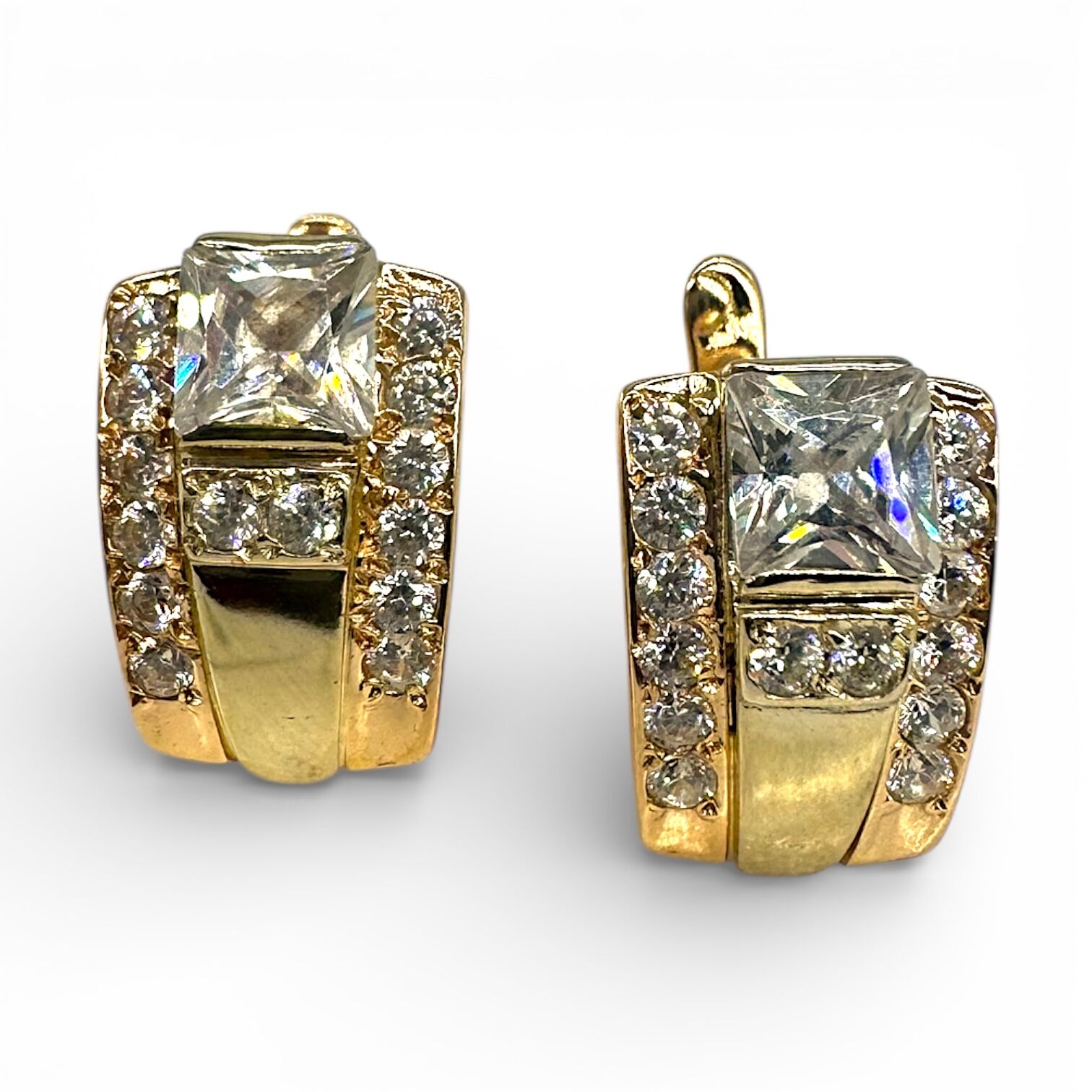 Золоті сережки з фіанітами