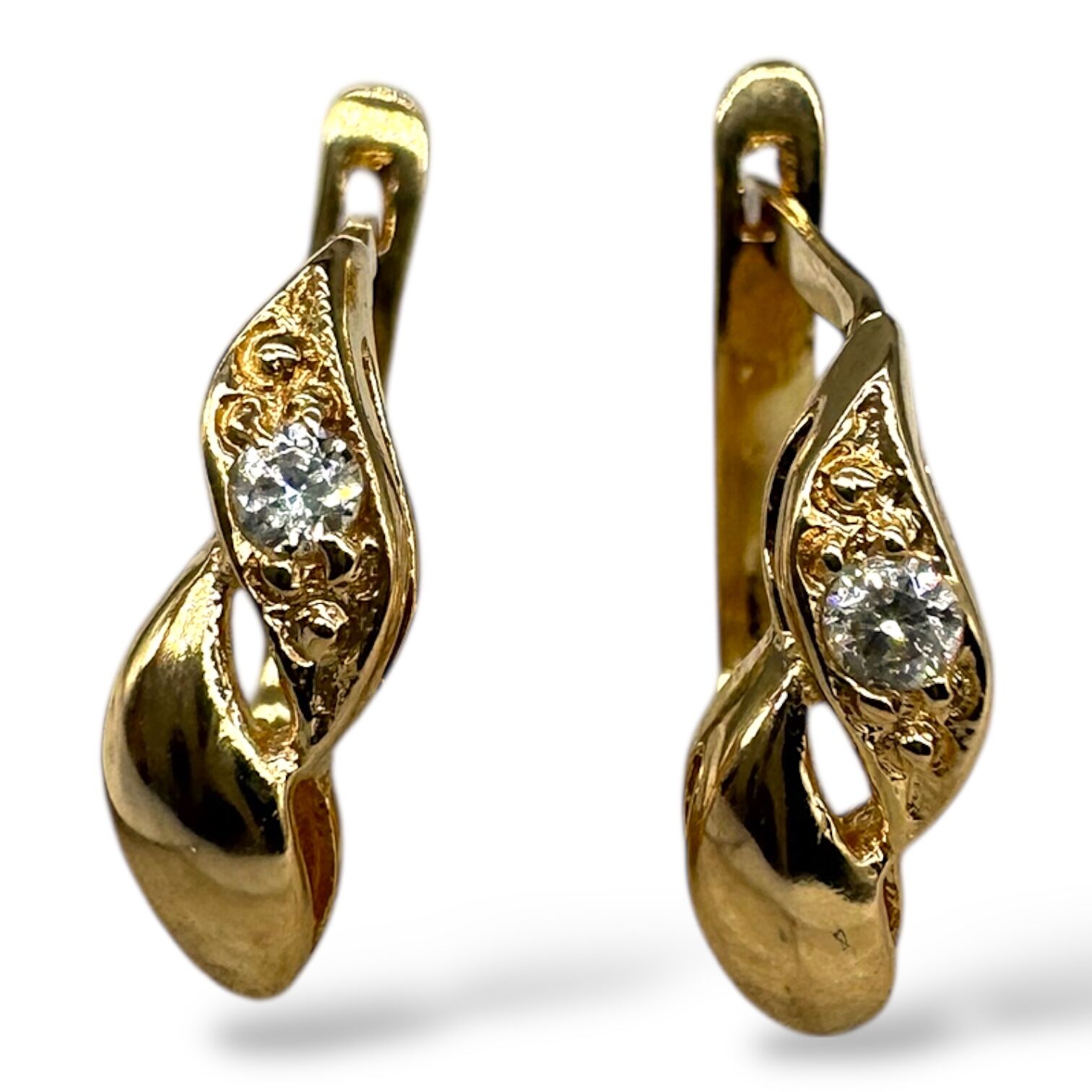 Золотые серьги с цирконами