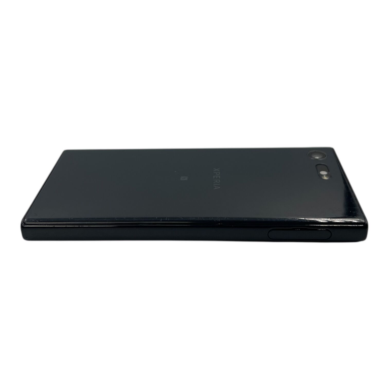 Смартфон Sony Xperia F5321 3/32 ГБ
