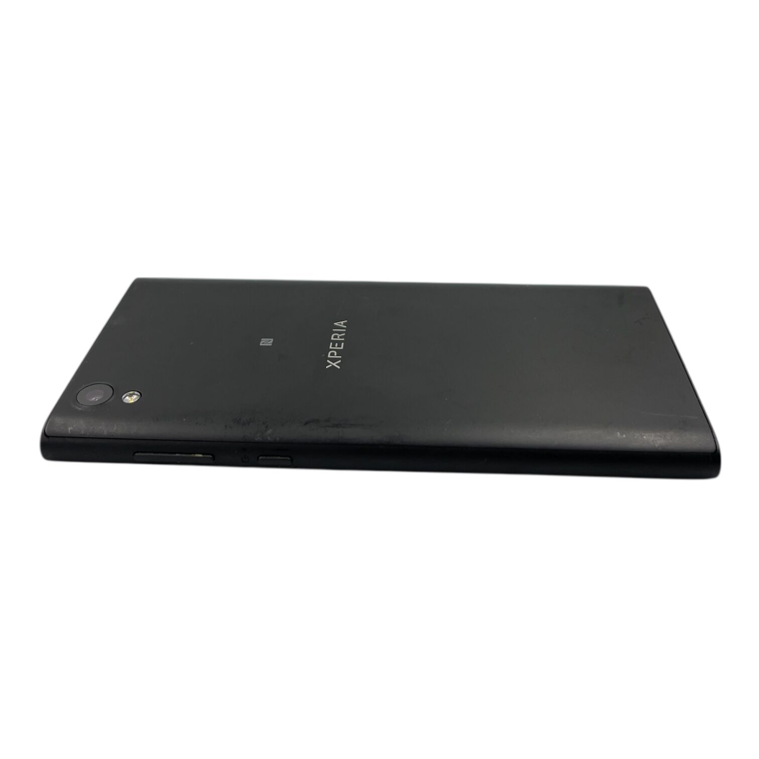 Смартфон Sony Xperia L1 2/16 ГБ